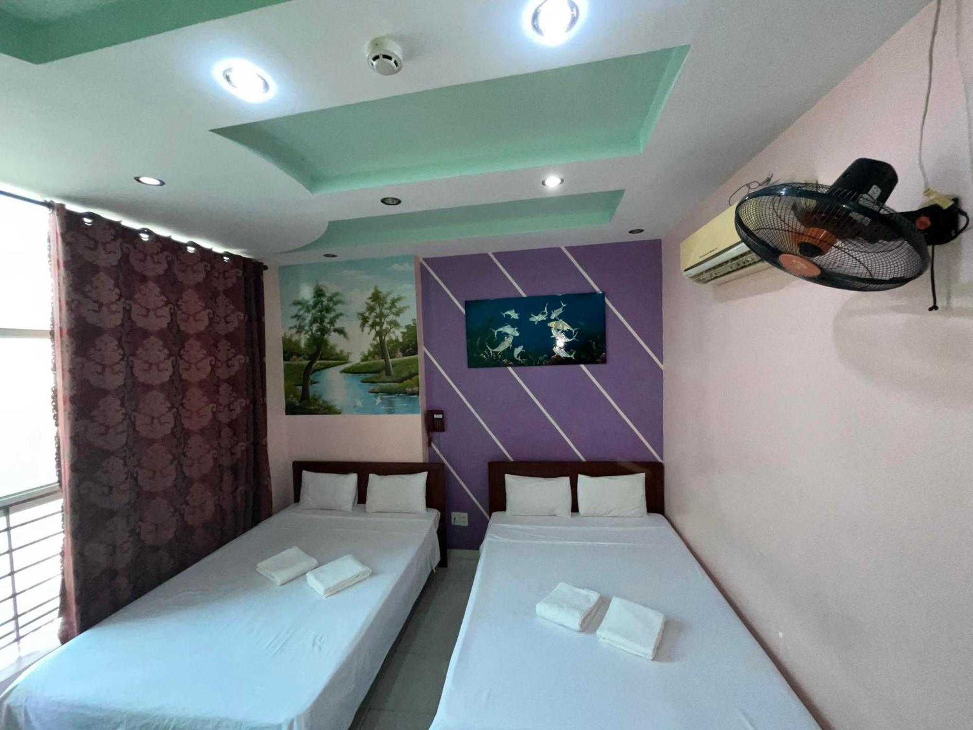 Mai Hoa Khách sạn *