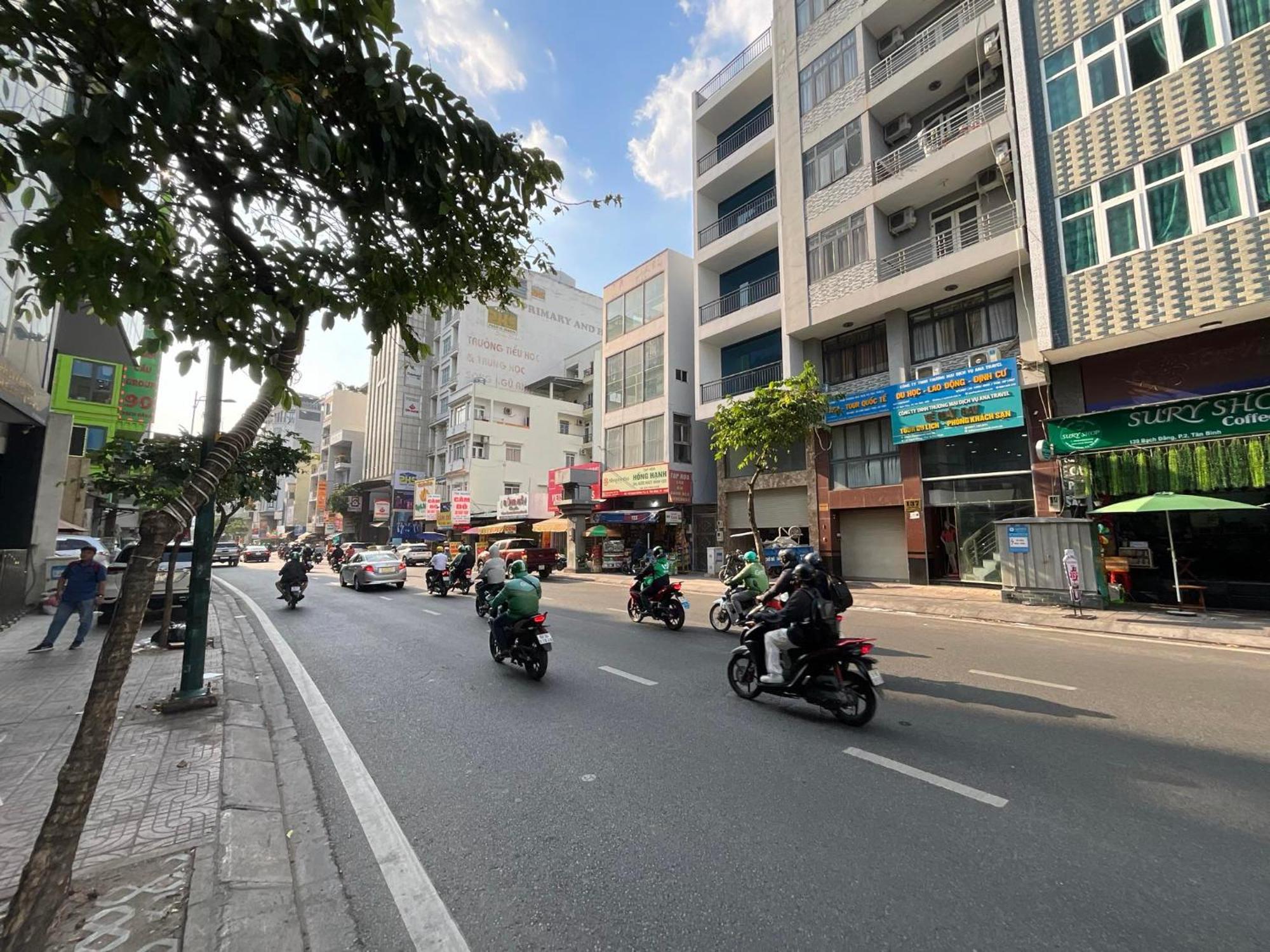 Mai Hoa * TP. Hồ Chí Minh